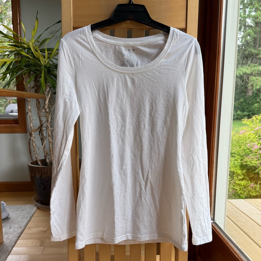 Women's White Long Sleeve Top